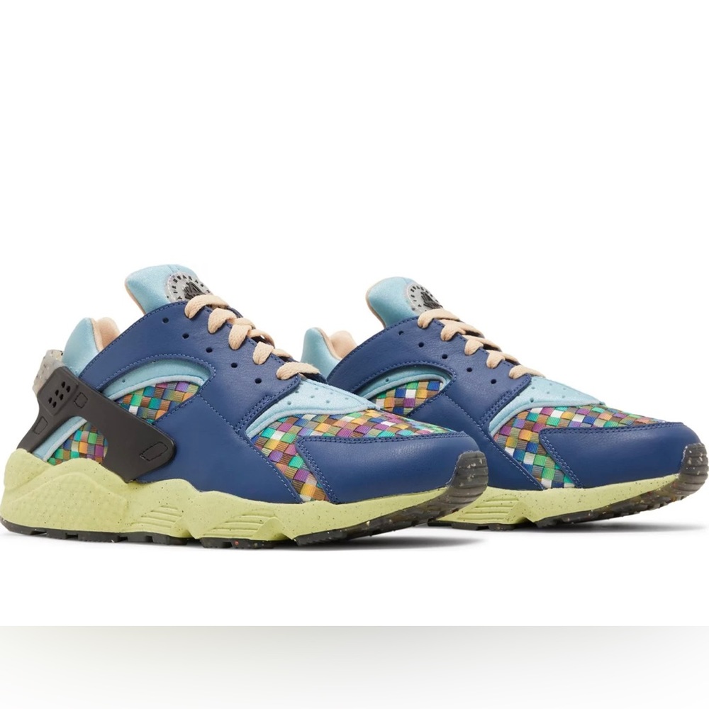 Nike Air Huarache Crater Premium.  Size 9.5 NWT